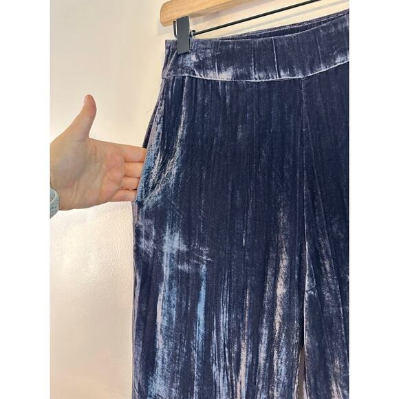 Marie Oliver Womens Carter Velvet Crinkle Wide Leg Elegant Chic Blue Pants Sz 2 - Picture 8 of 9